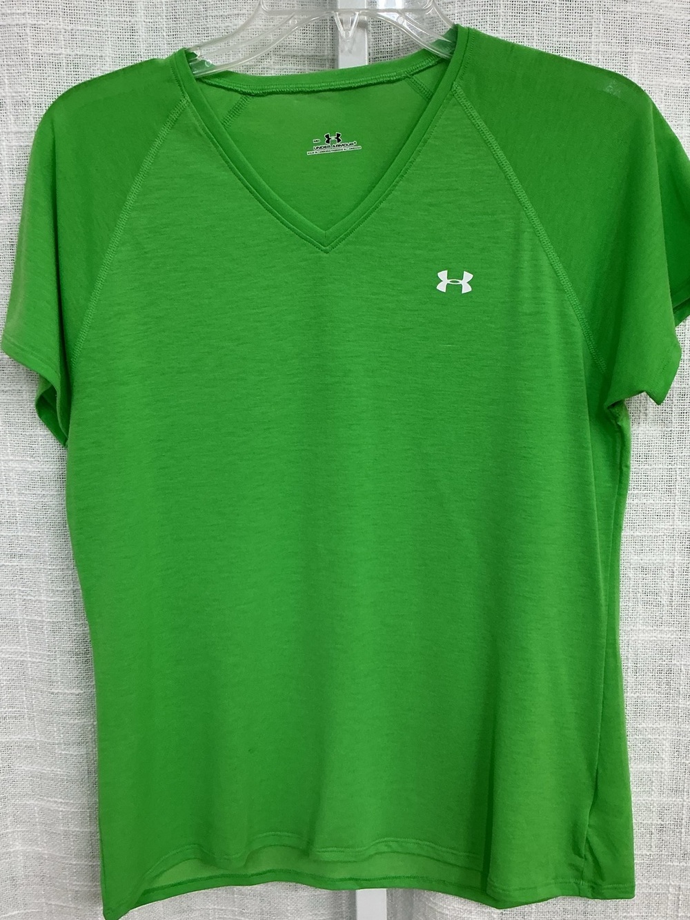 Under Armour Bright Green V-Neck Short Sleeve Top